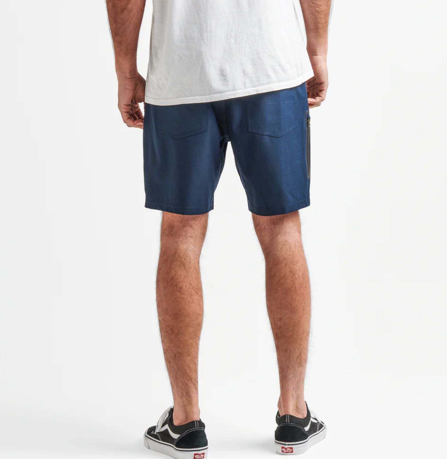 Explorer 2.0 Shorts 19" - MTT Collective