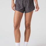 VUORI - Womens - Bottoms - Shorts - Clementine 4" Short 2.0 - MTT Collective