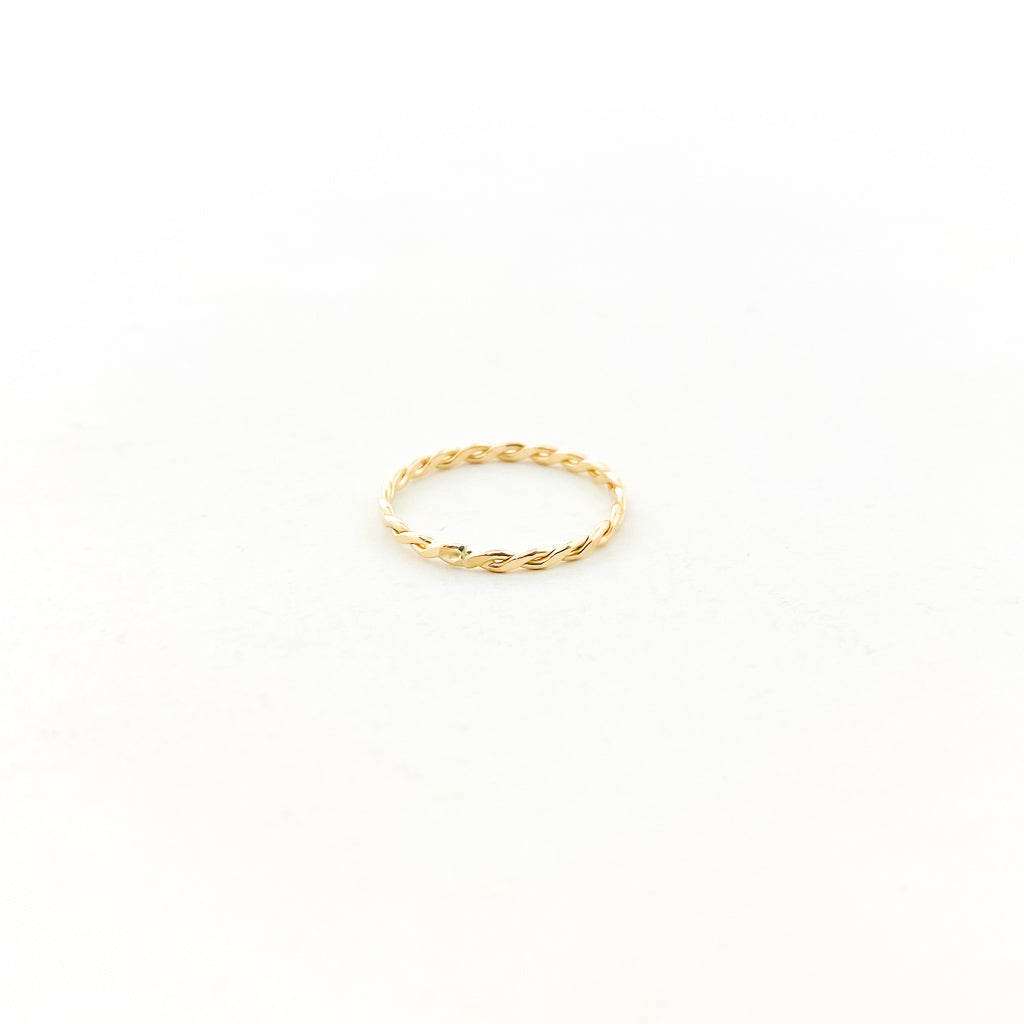 Braided Band Ring | Gold - MTT Collective