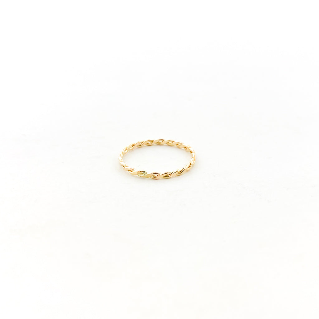 Braided Band Ring | Gold - MTT Collective