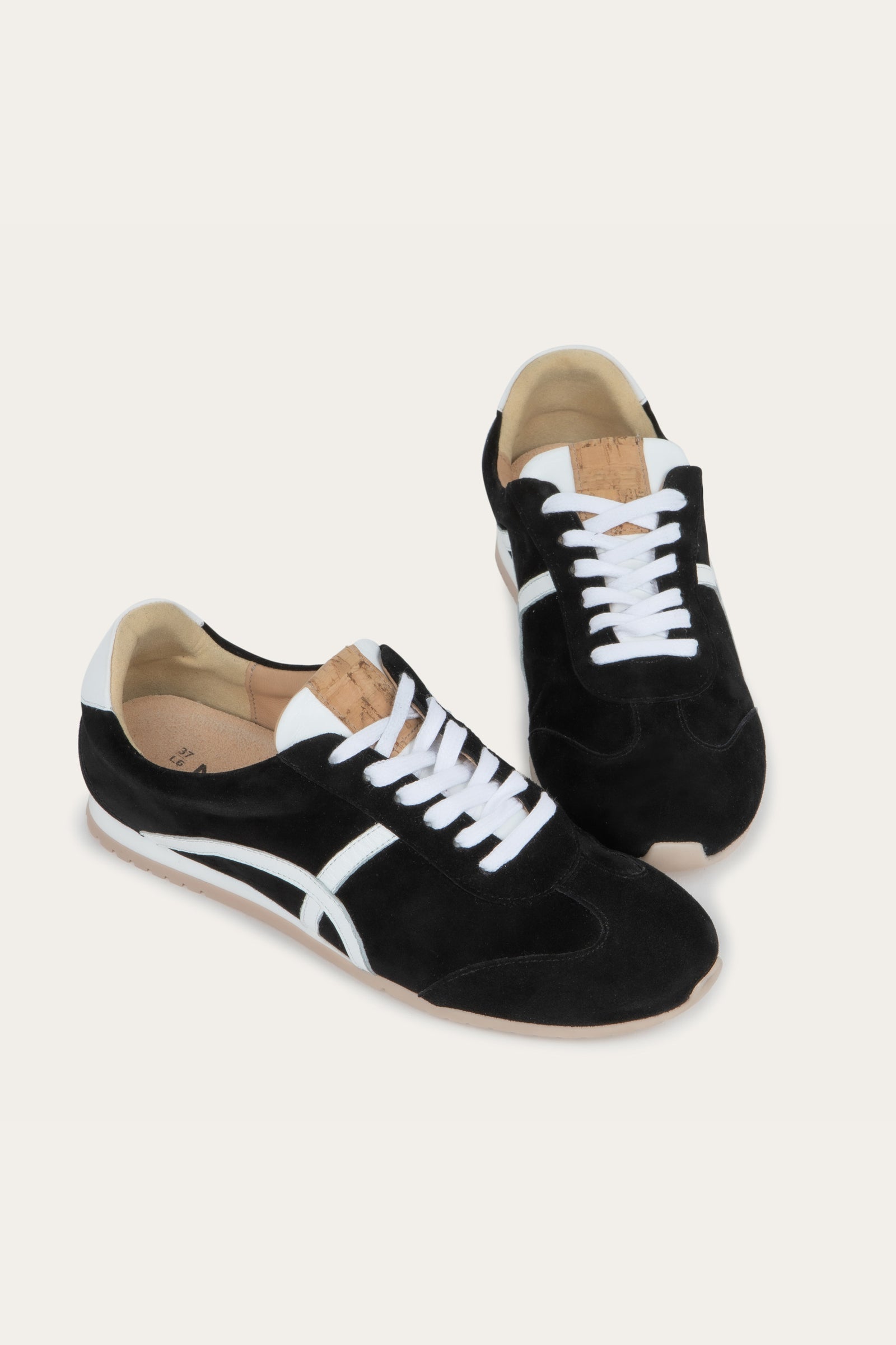 Naot Haven sneaker in Black and White Combo, sole detail