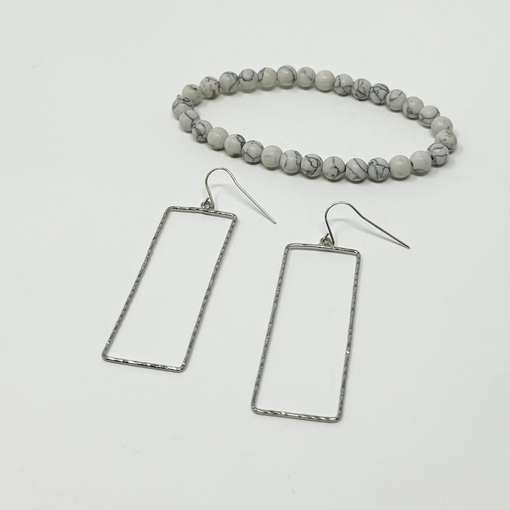 $20 Gift Set | Earrings & Bracelet Set - MTT Collective