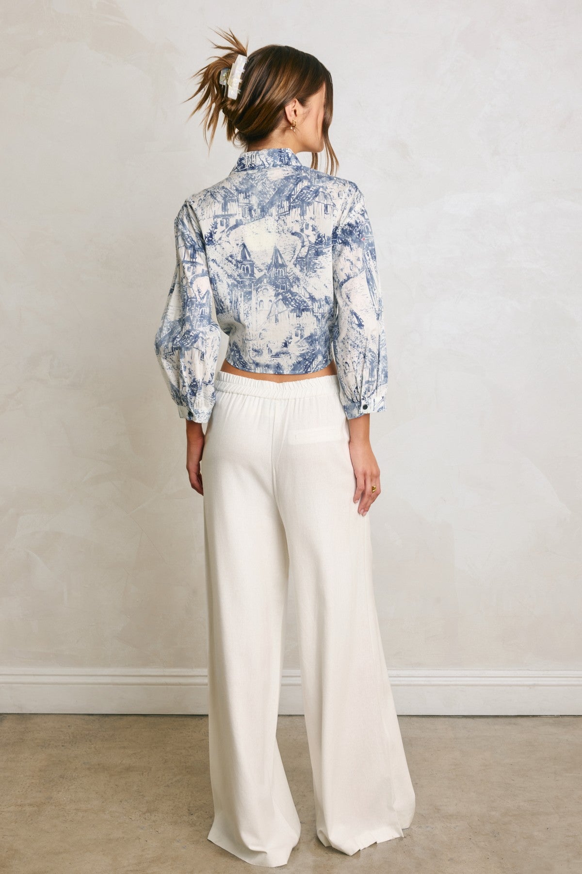Grove Linen Wide Leg Pants in Ivory, waist and pocket detail