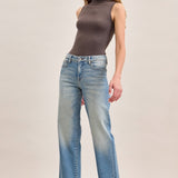 Ella Mid Rise Classic Straight Jean in Medium Vintage