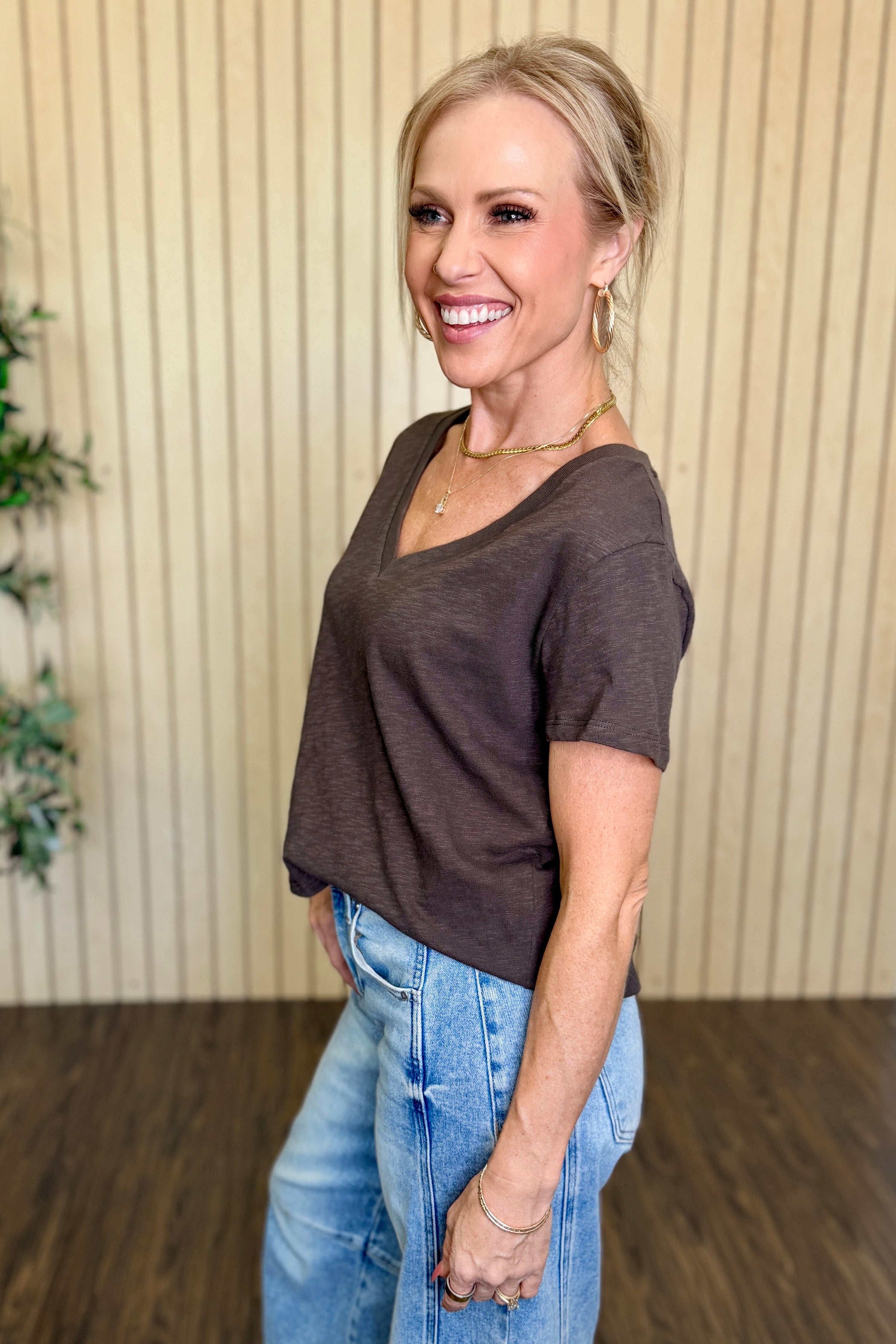 Nomad Slub V-Neck Tee