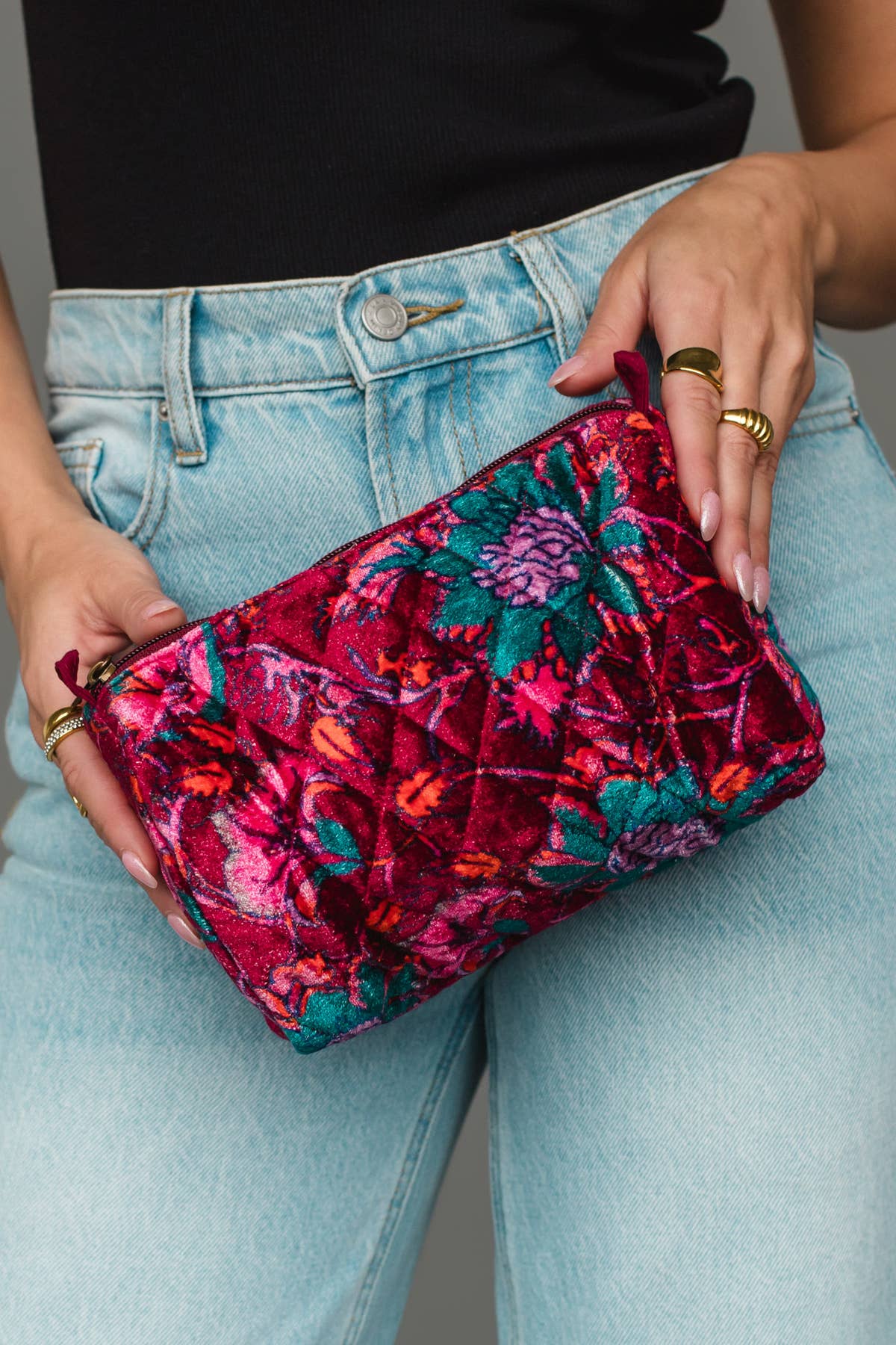 Wildflower Woven Travel Pouch in burgundy floral