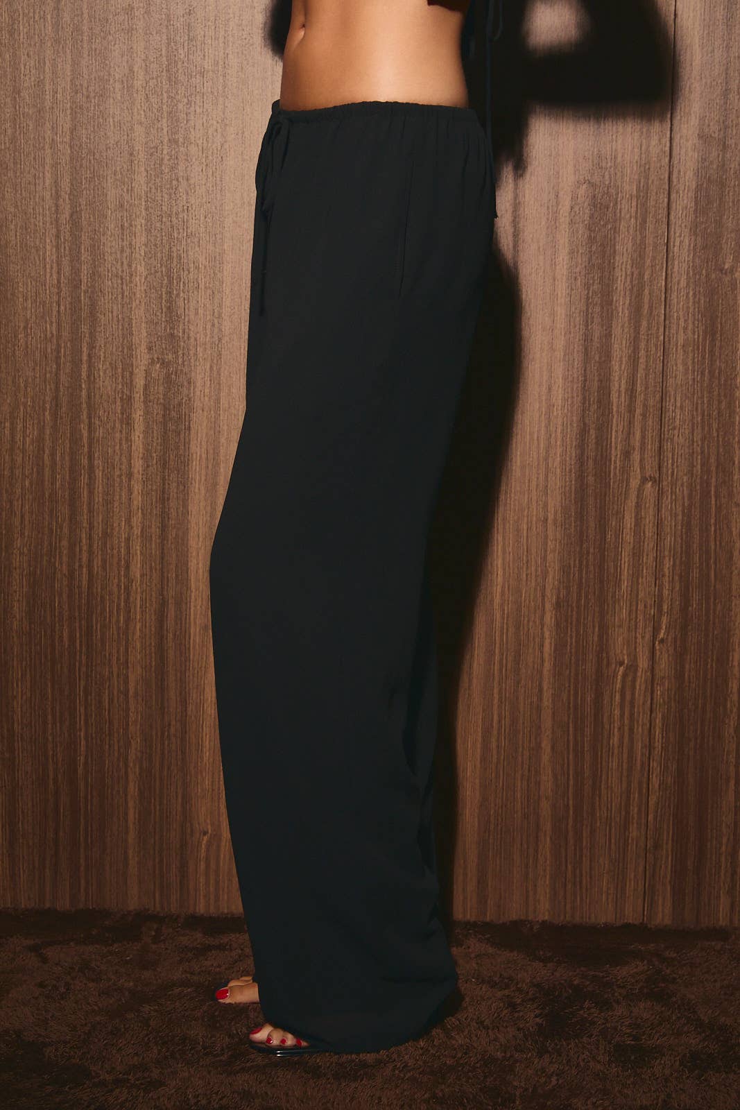 Coastal Wide Leg Chiffon Pants in Black, side