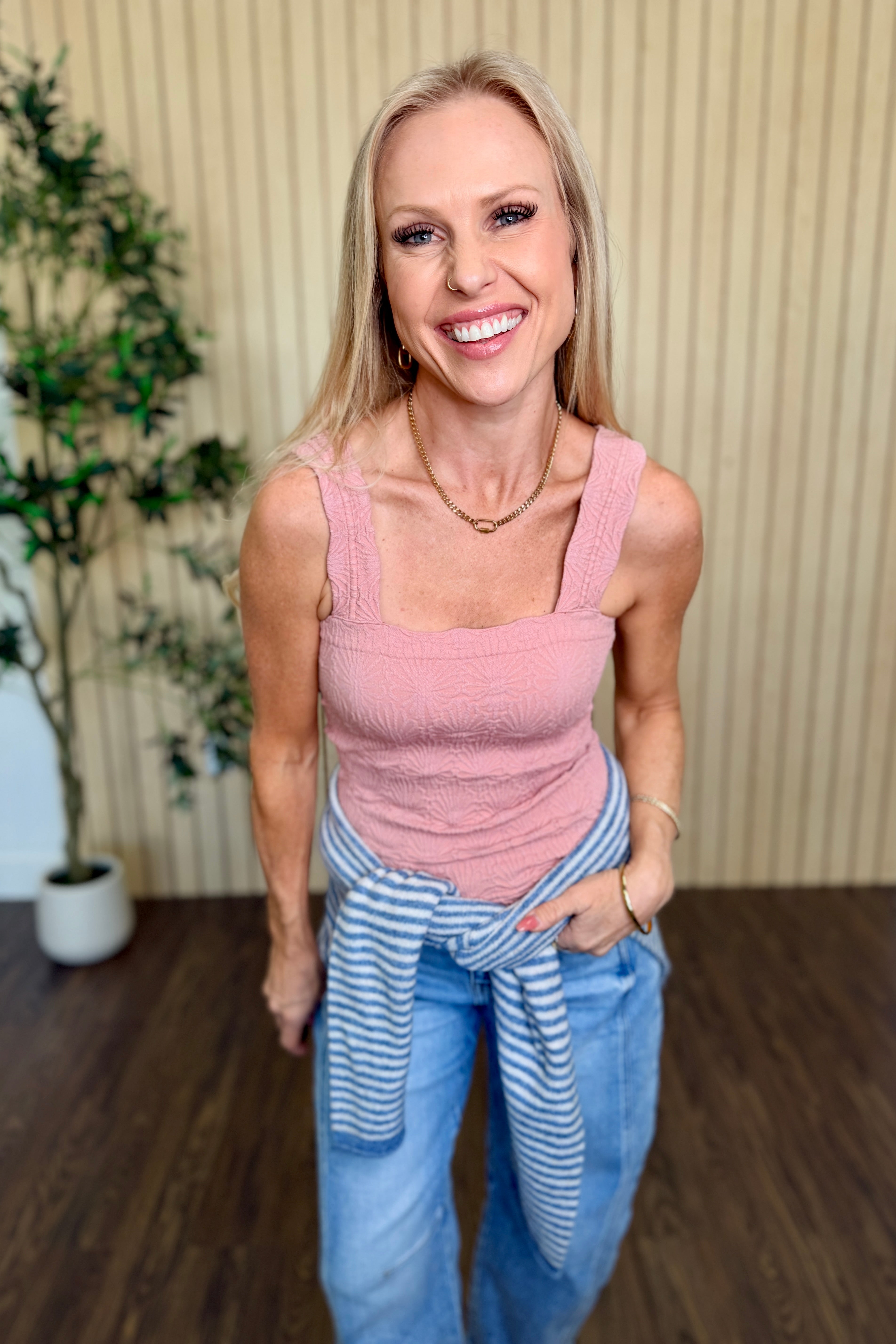 Julie Lace Textured Square Top