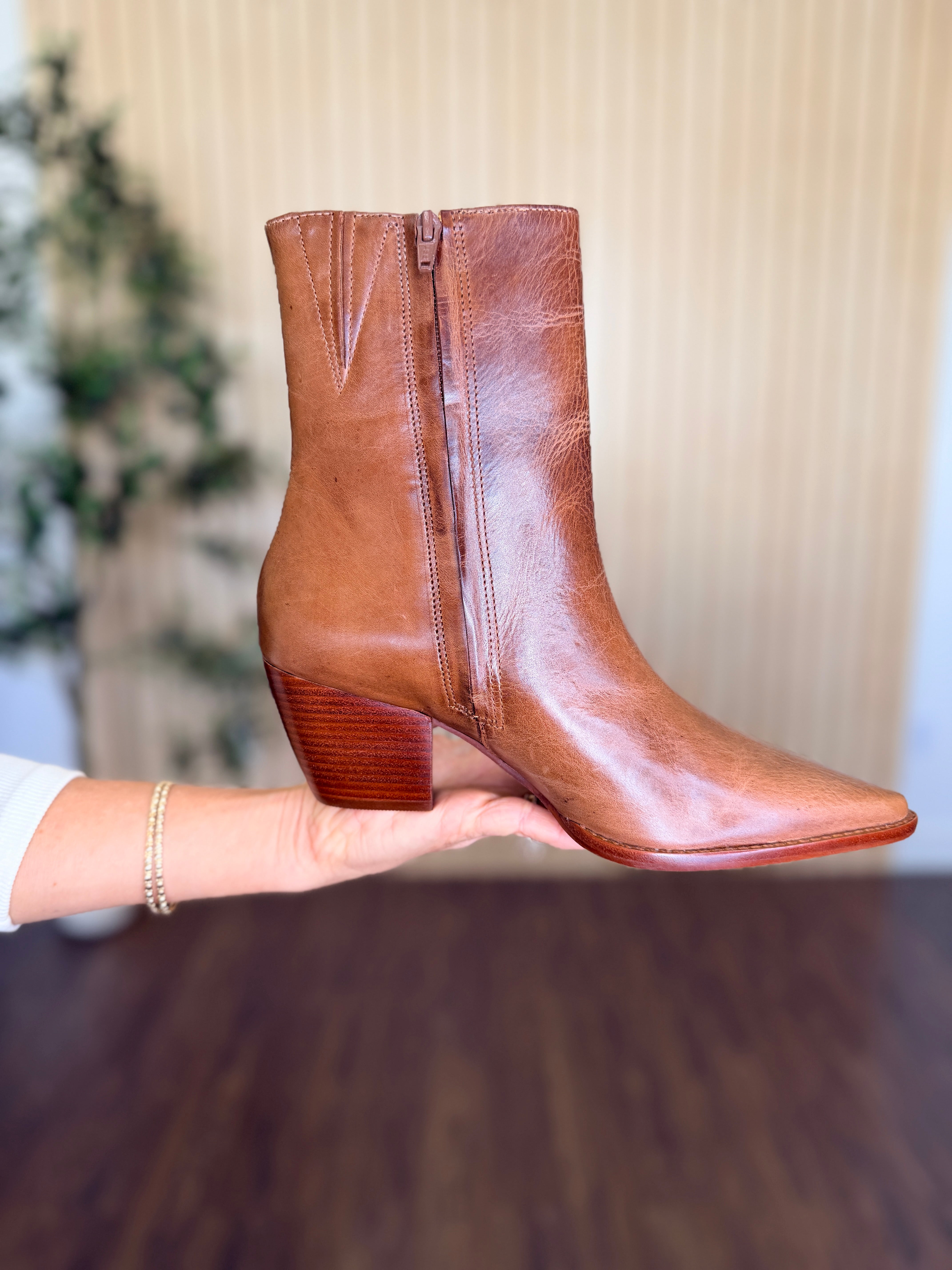 Caty Ankle Boot