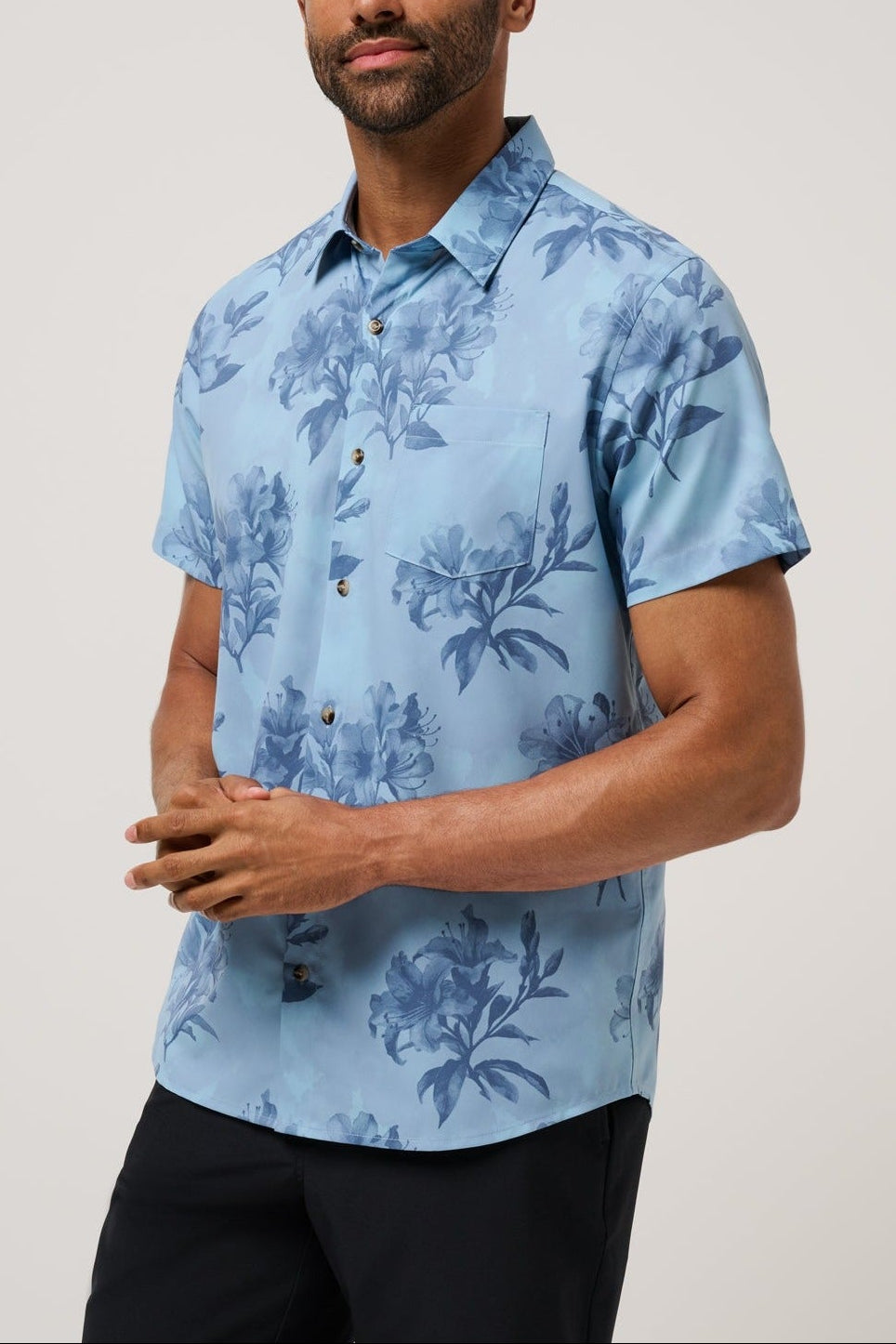 Techwoven Seashelf Button-Up