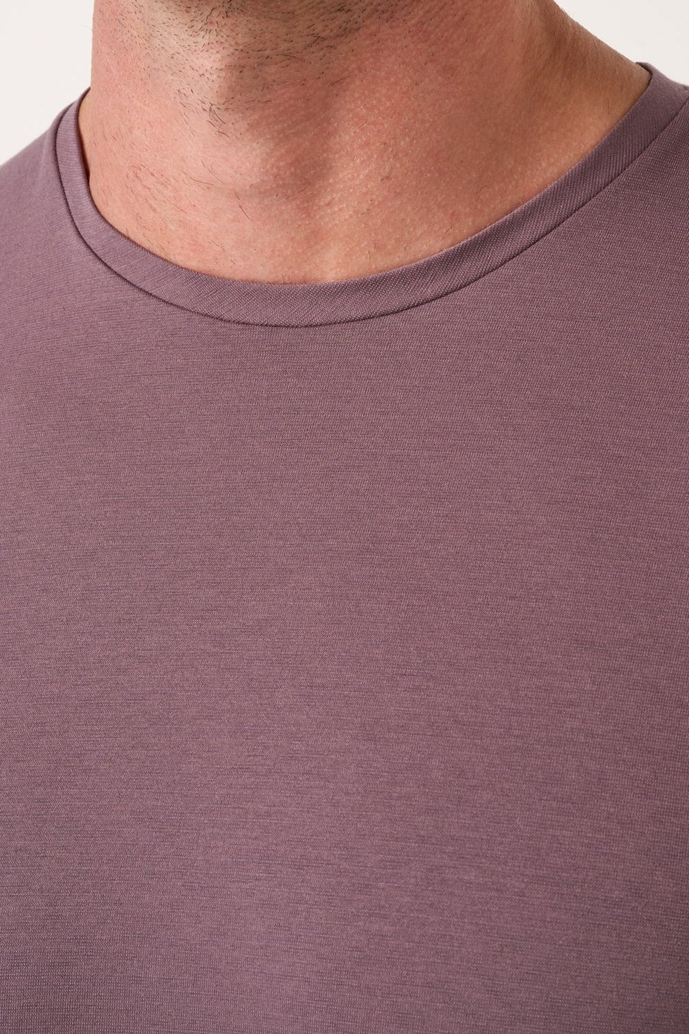 Travis Mathew Heater Series Jersey Tee in Moonscape, detail view