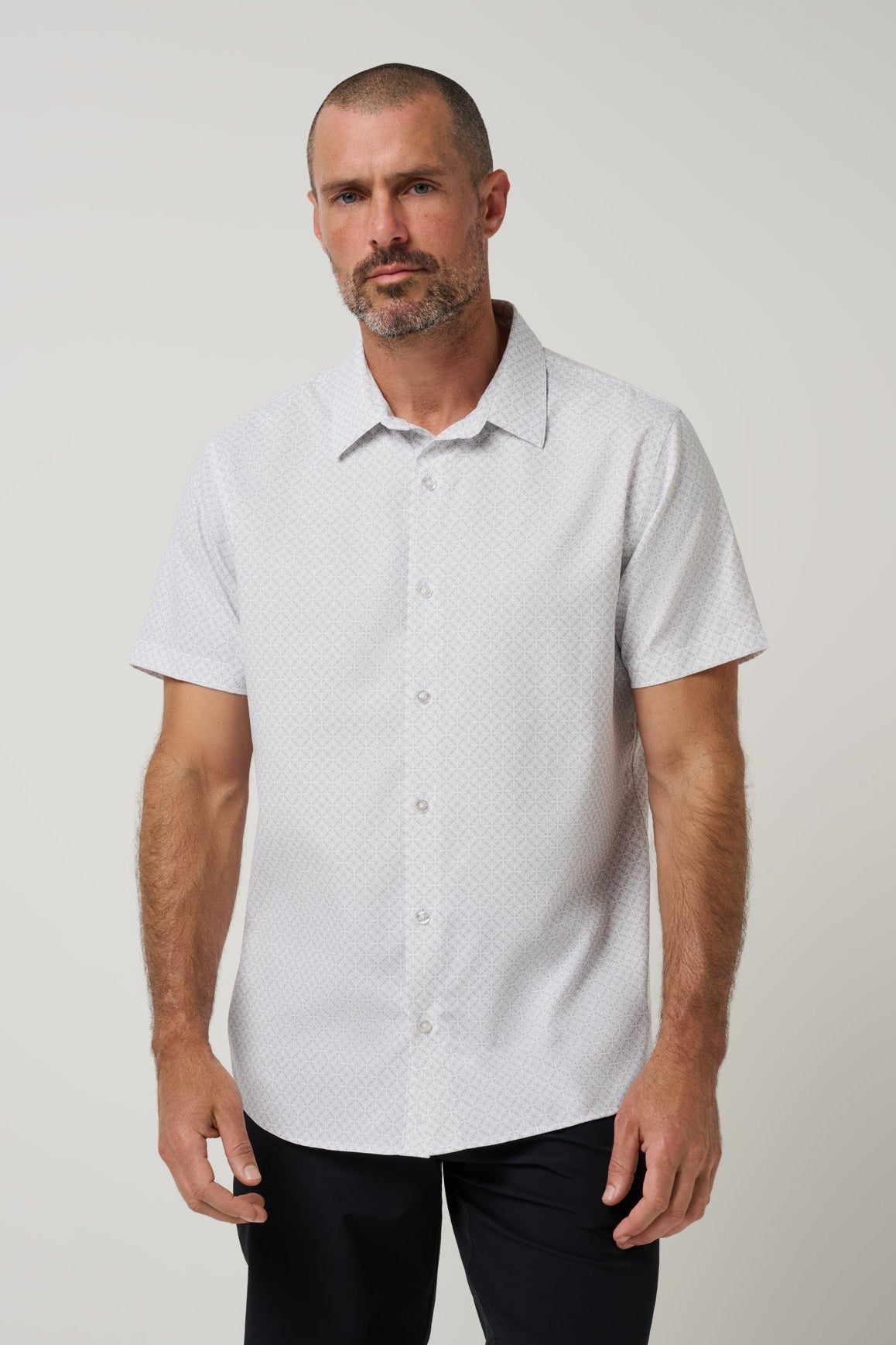 Techwoven Flair Button-Up in White, front view