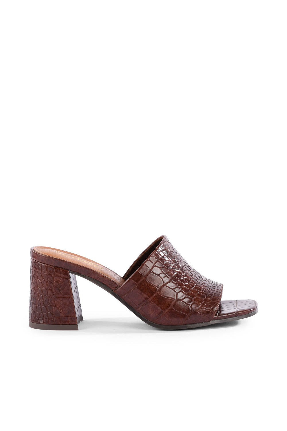 Seychelles Adapt III Sandal in brown croco, side view