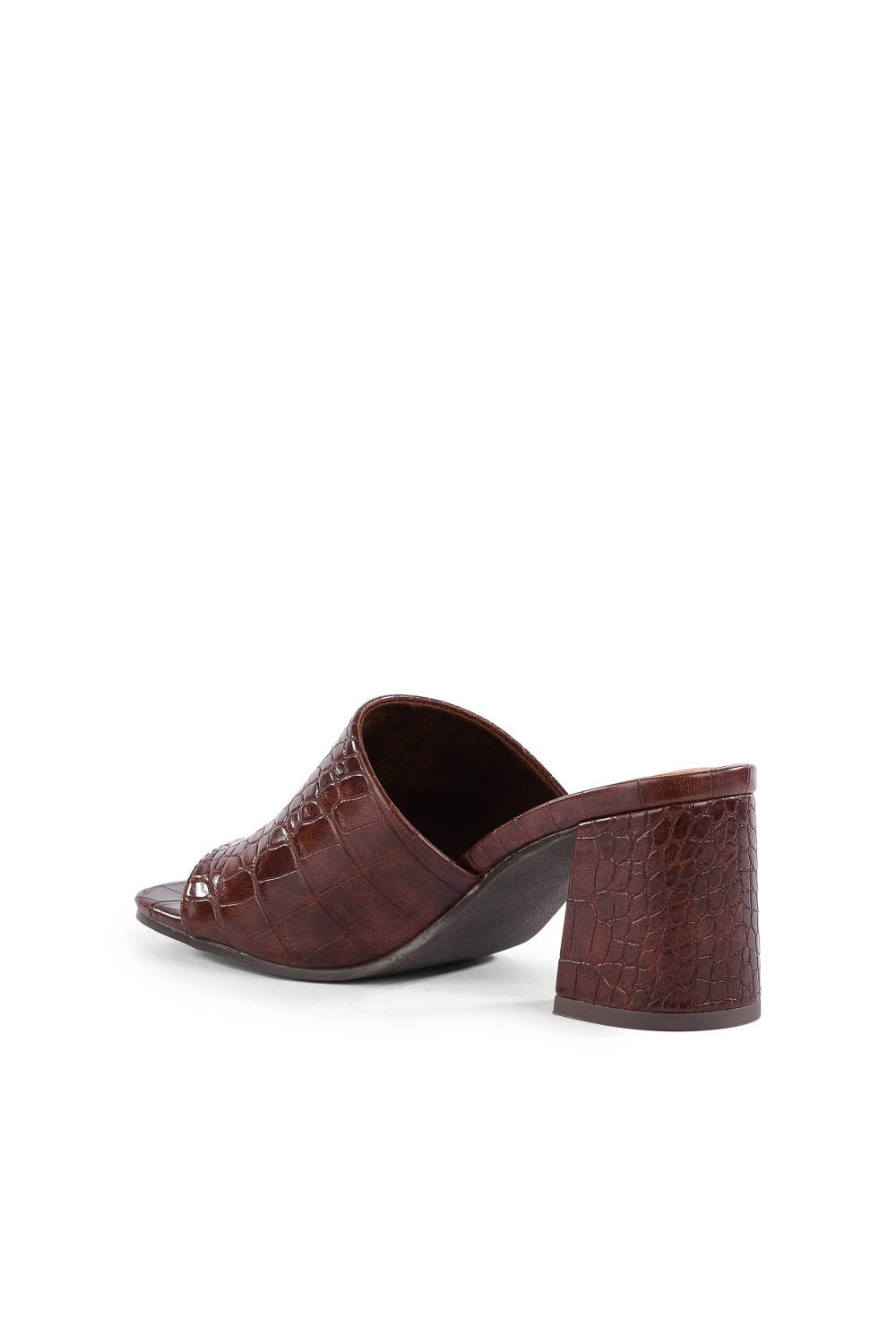 Seychelles Adapt III Sandal in brown croco, back view