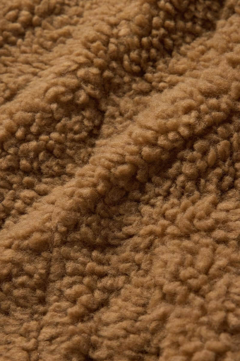 Bison Insulated Jacket in Tobacco, detail