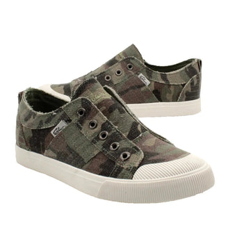 Creola Canvas Sneakers - MTT Collective