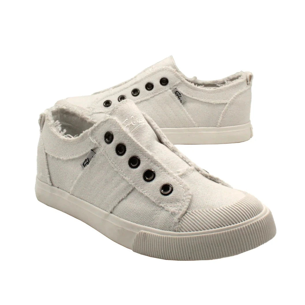Creola Canvas Sneakers - MTT Collective