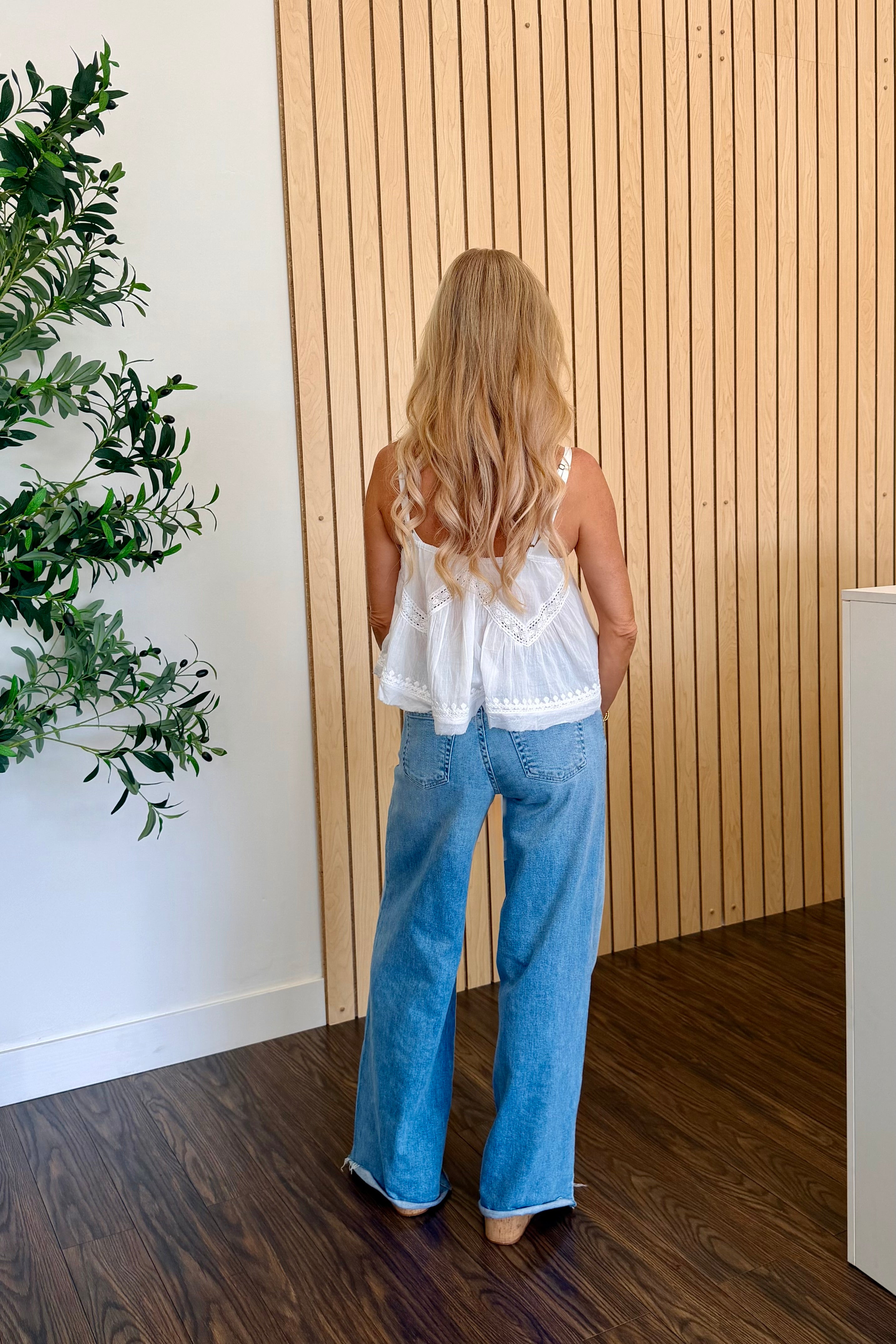 The Super Wide Leg Stretch