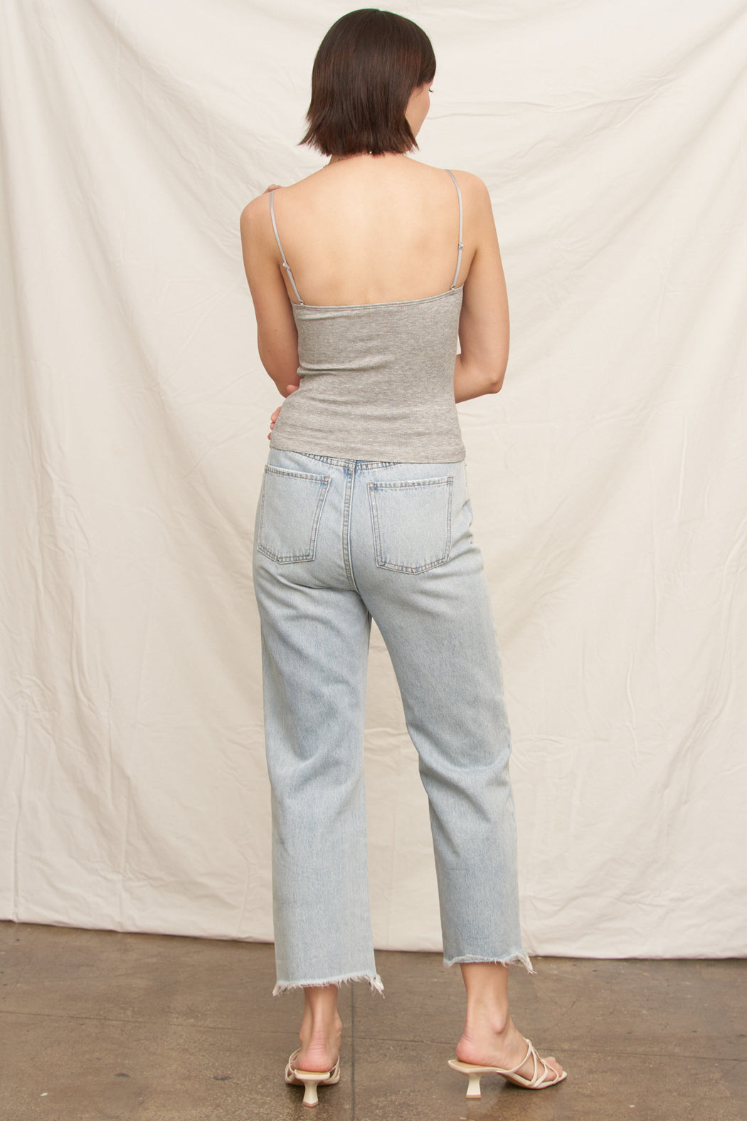 Scalloped Lace Trim Crop Cami - Grey