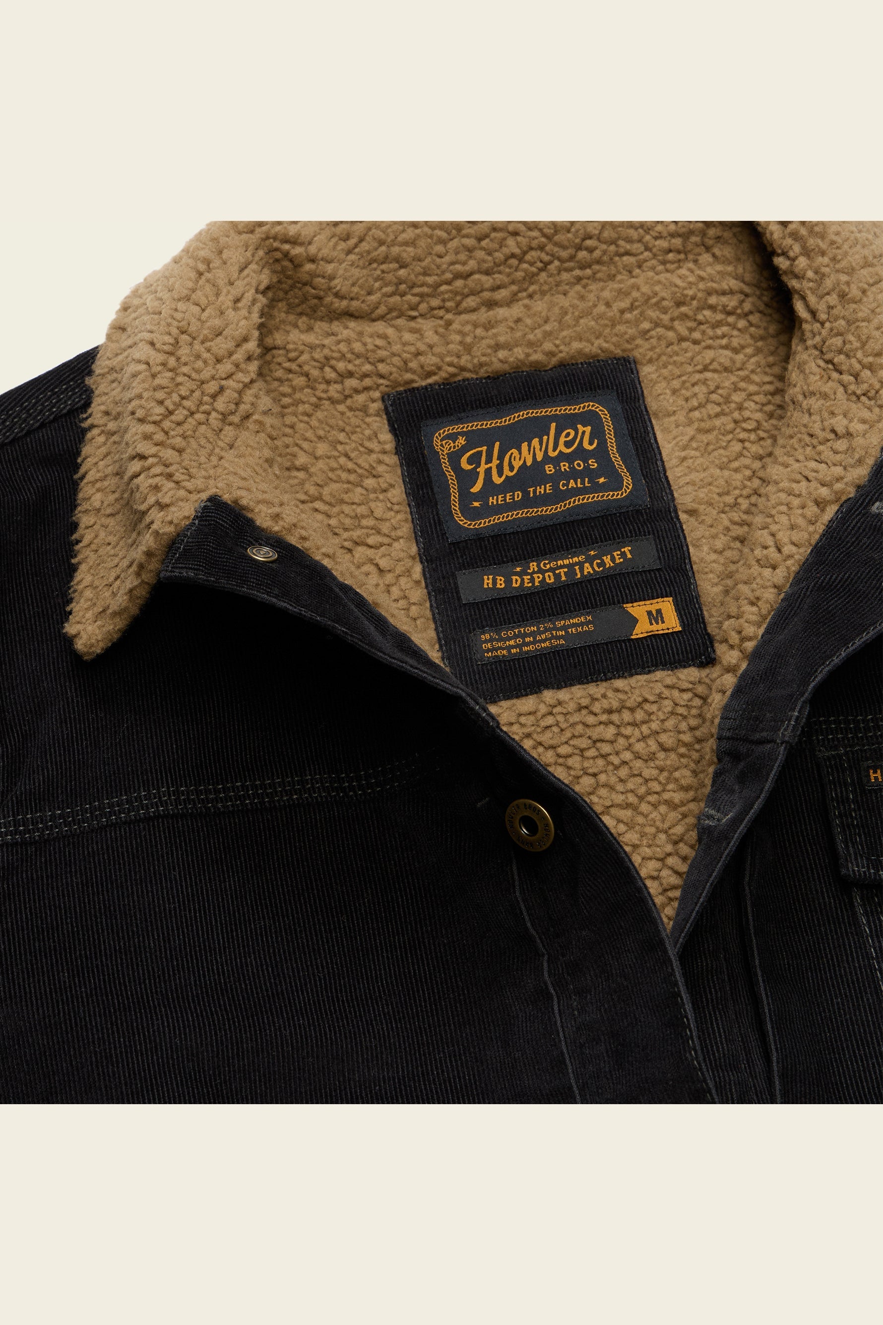 Fuzzy Depot Jacket fleece lining detail