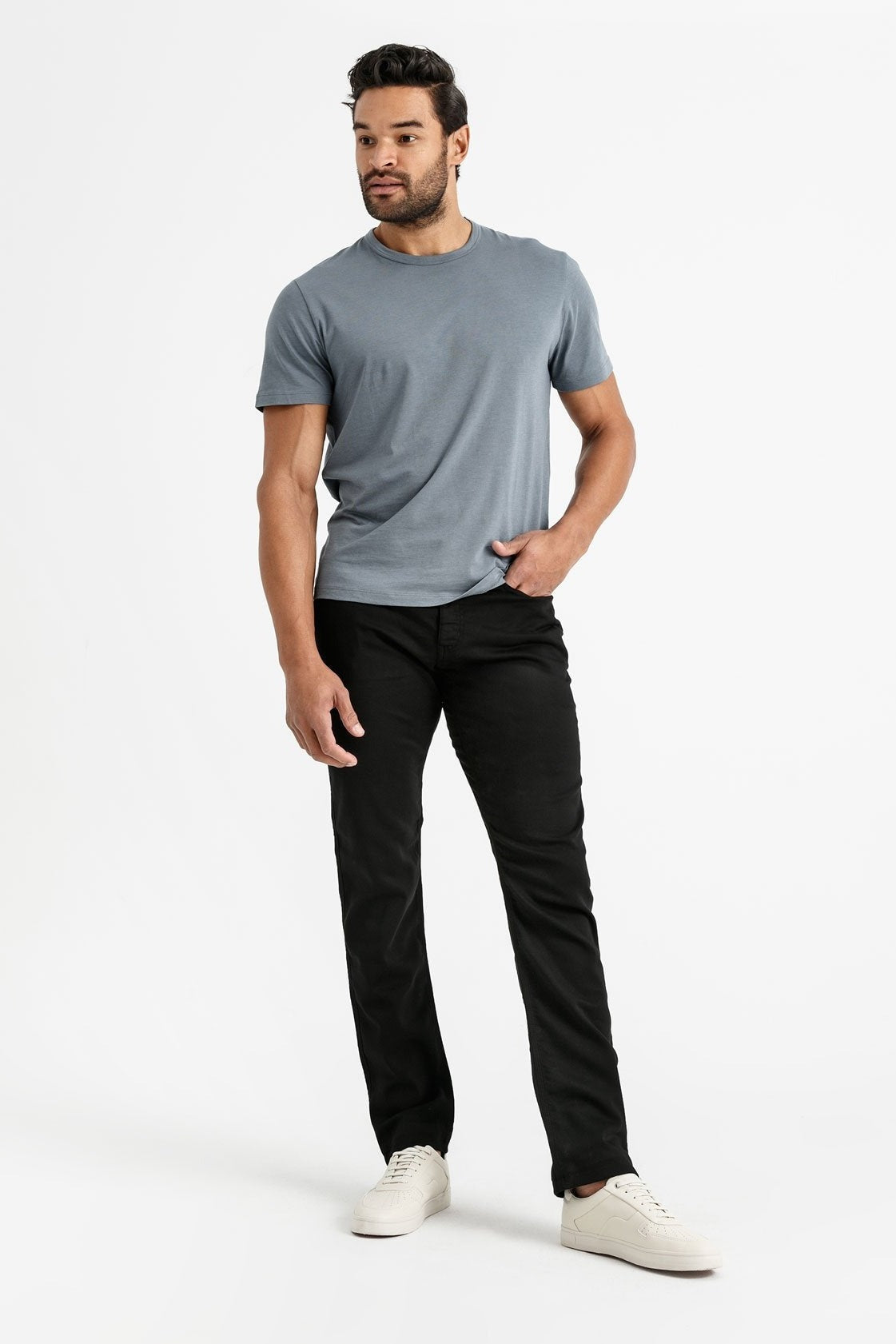 DUER No Sweat Athletic Taper in Black, front