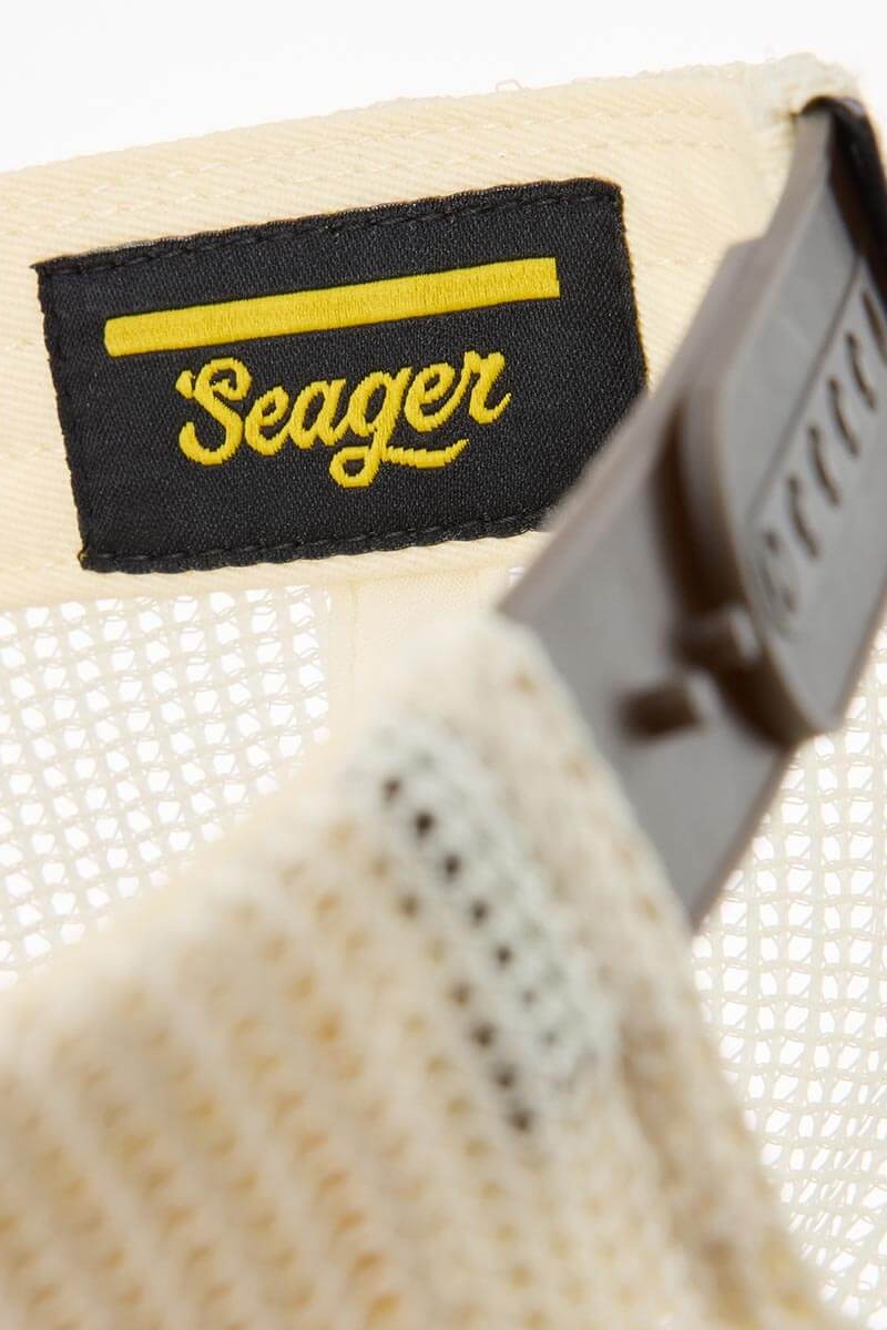 Seager Keep It Country Trucker snapback closure detail