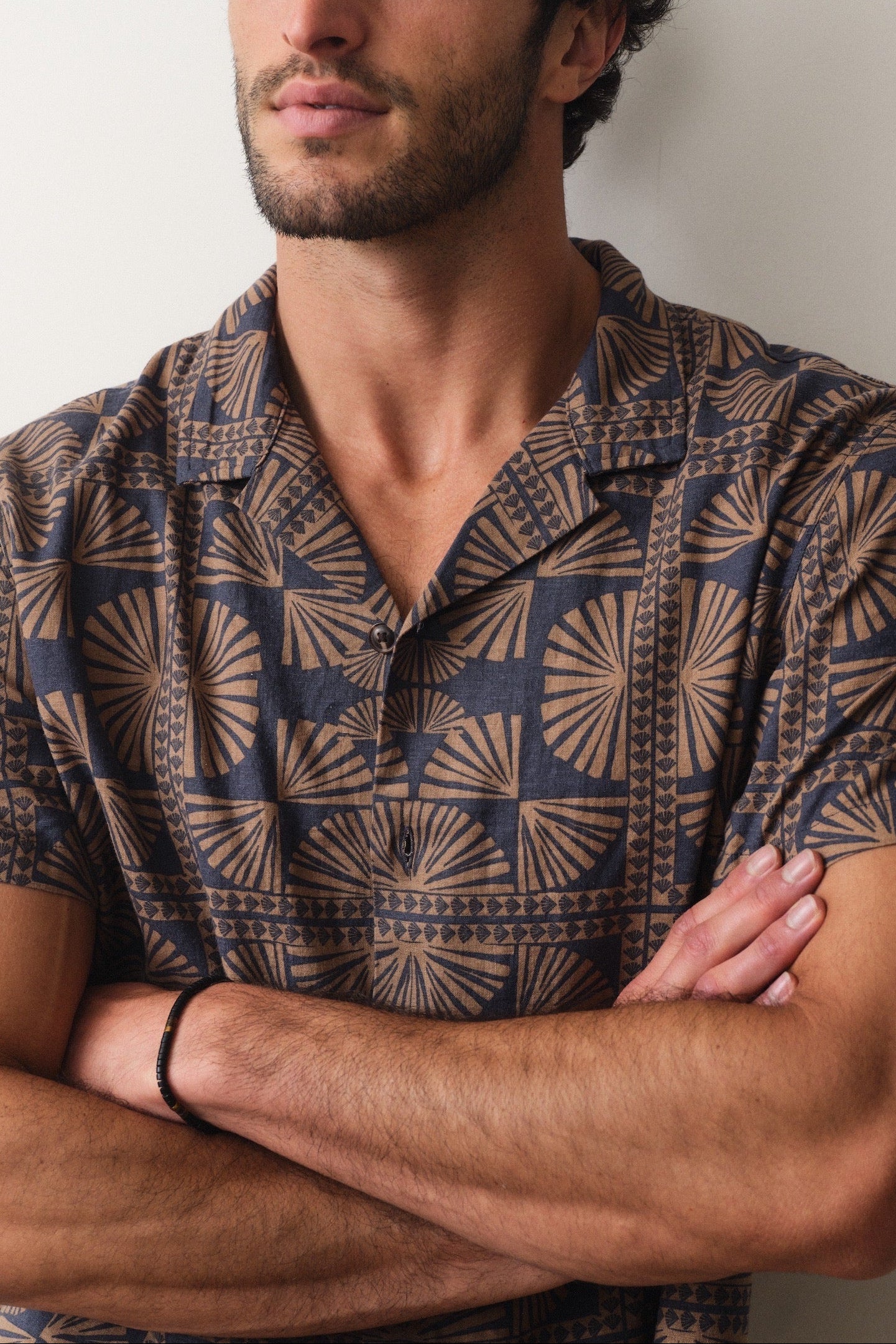 Marine Layer Pablo Tencel Linen Resort Shirt in Brown/Navy Geo Fan Print