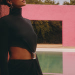 QUAY Set In Stone Dark Tort/Dark Fawn on model