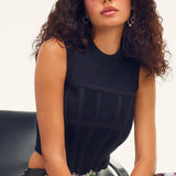 QUAY Talk Nice Black/Smoke on model