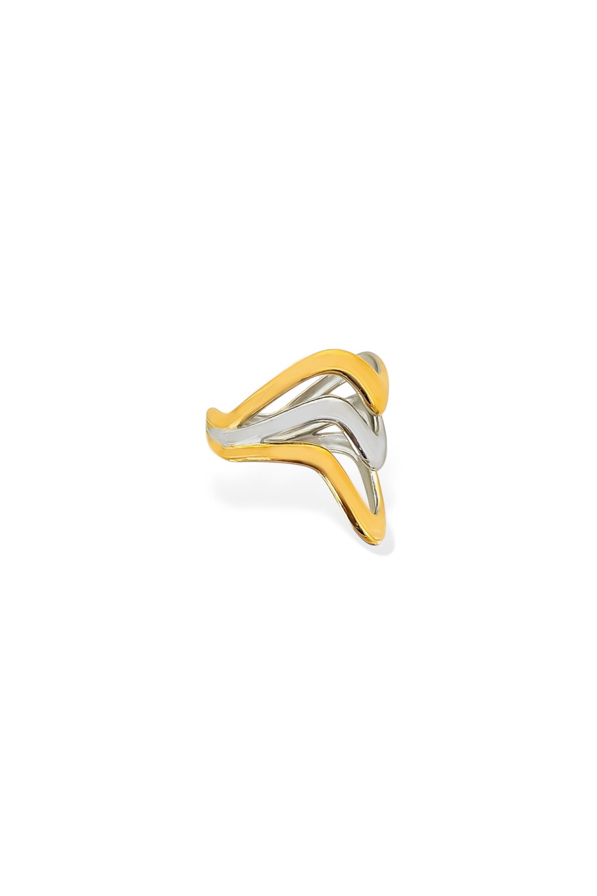 Two tone triple wave ring side view