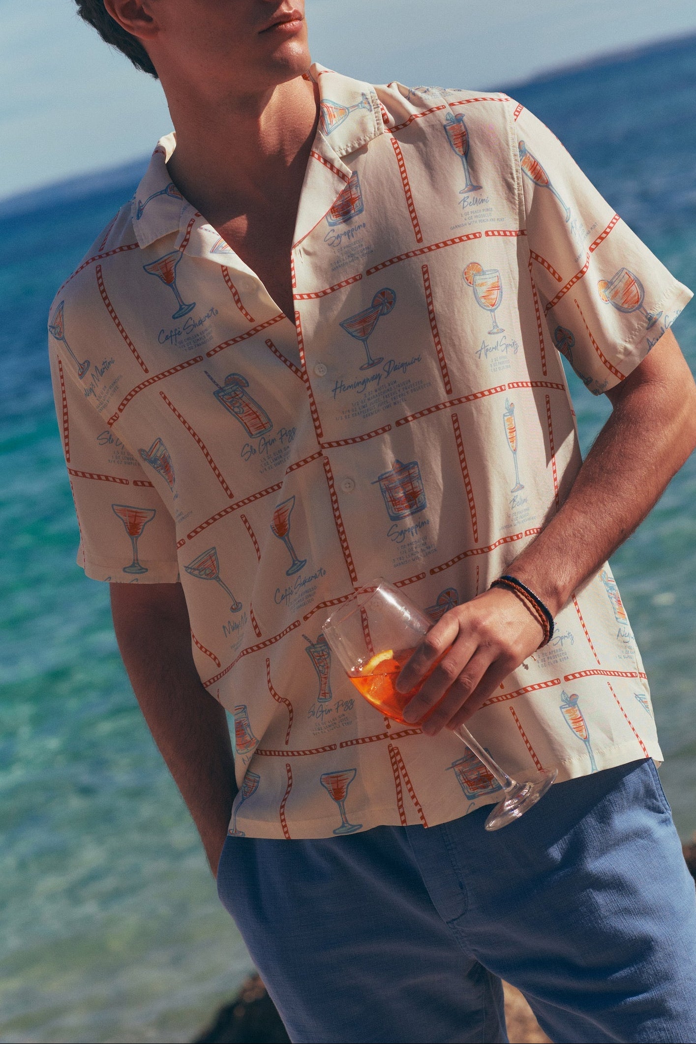Marine Layer Luzio Resort Shirt in Multi Happy Hour Print