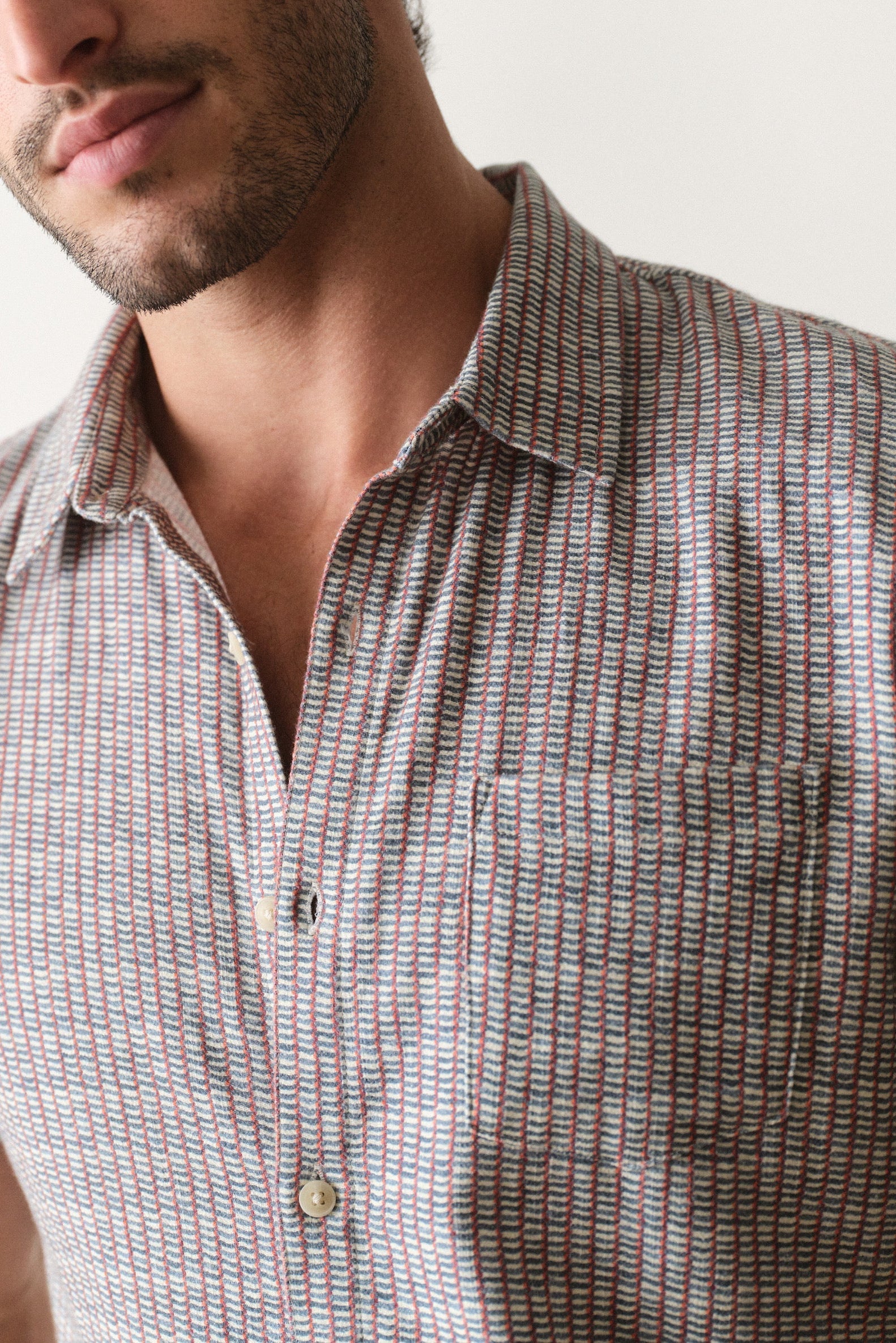 Marine Layer Classic Stretch Selvage Shirt in Green Matchstick Print