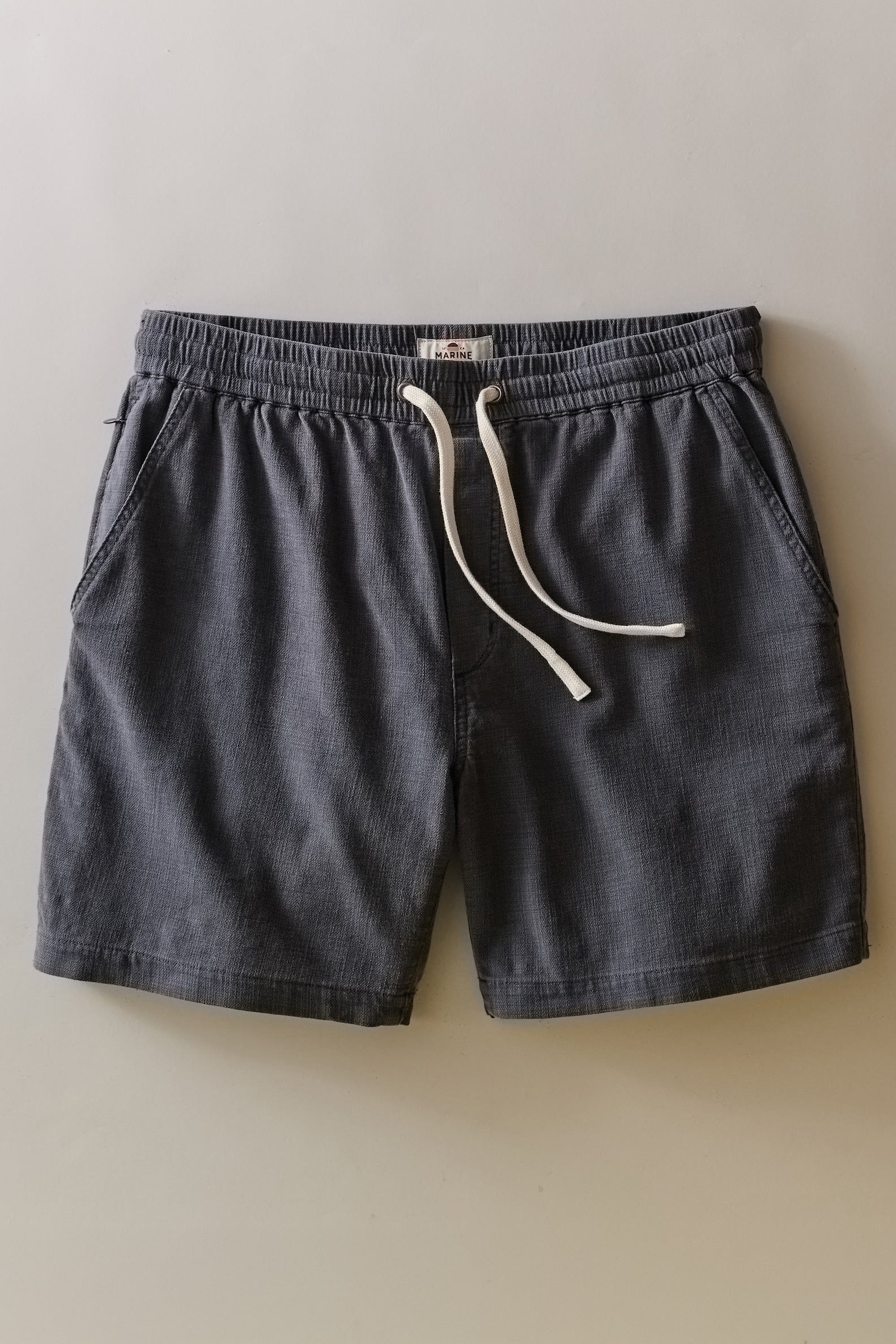 Marine Layer Saturday Beach Short 6in in Faded Black