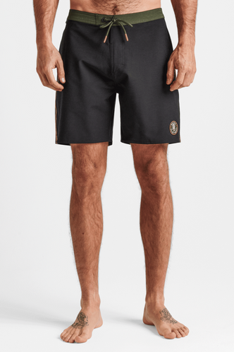 Chiller Boardshorts 17" - MTT Collective