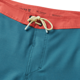 Passage Boardshorts 17"