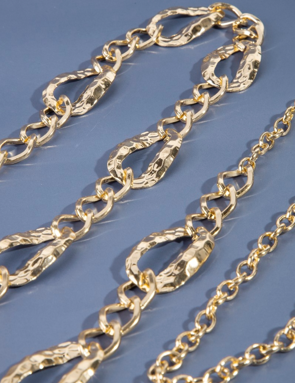 Priscila Warped Metallic Oval Chain Belt