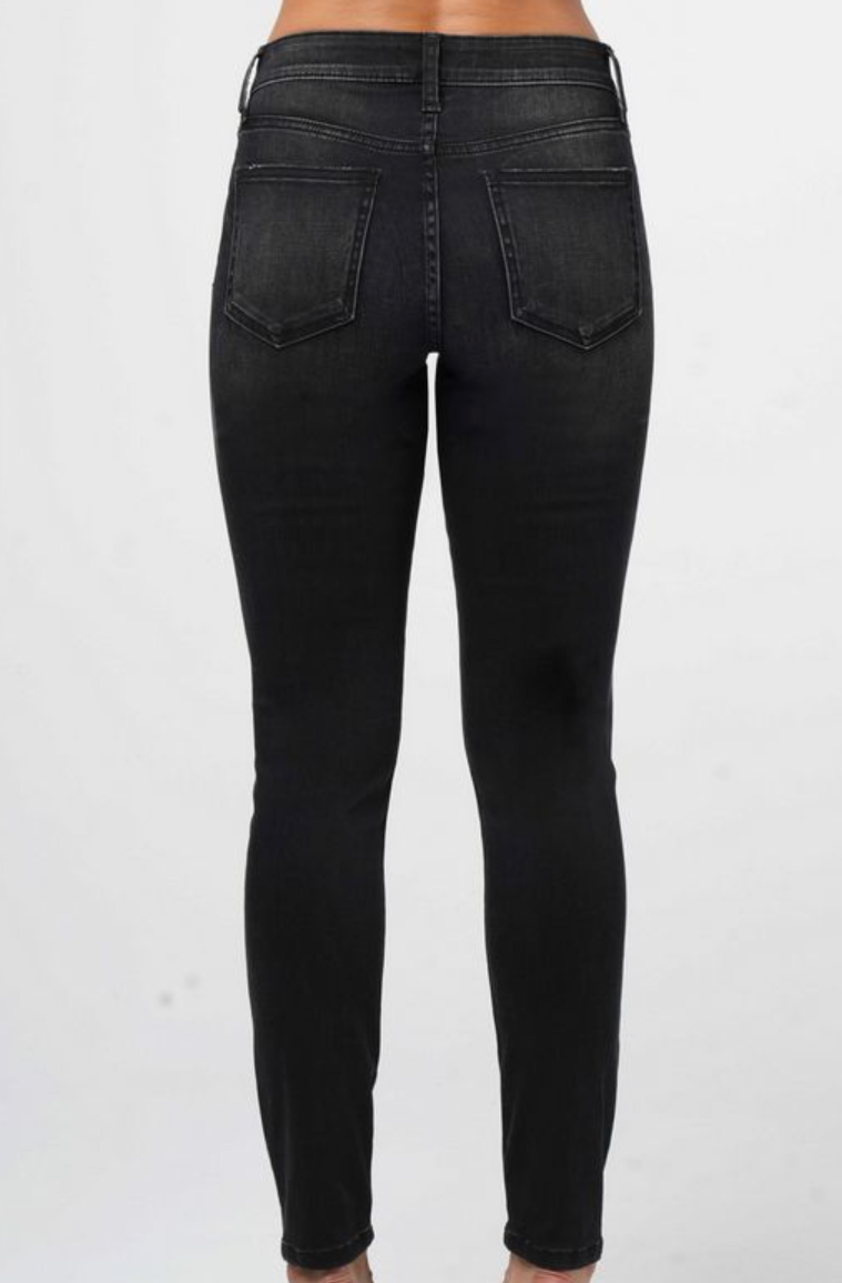 Mid Rise Ankle Skinny Jeans | Black - MTT Collective