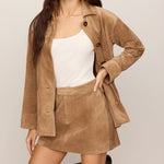 Perri Suede Mini Skirt in Light Sand, waist and closure detail