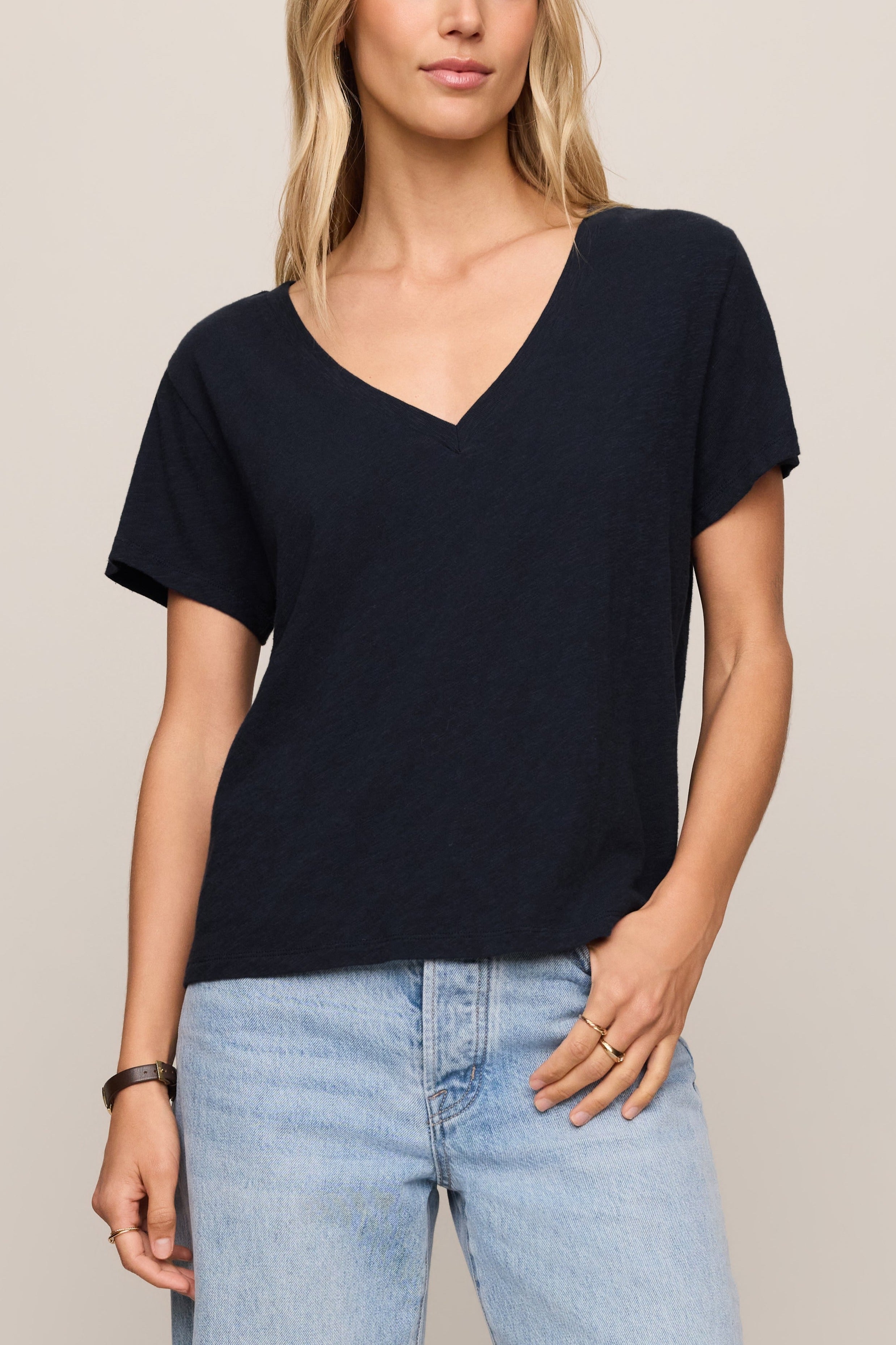 Nomad Slub V-Neck Tee in Eclipse - front