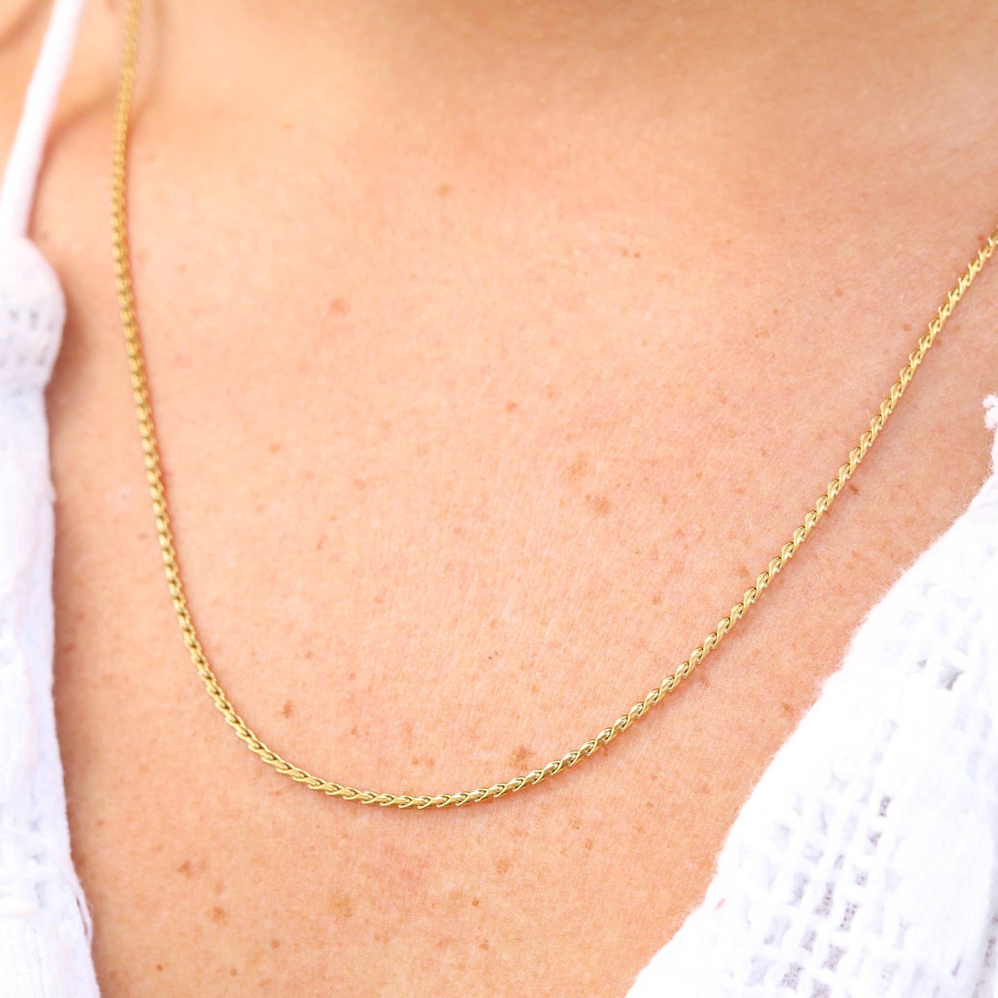 Amy Twisted Round Link Chain Necklace - MTT Collective