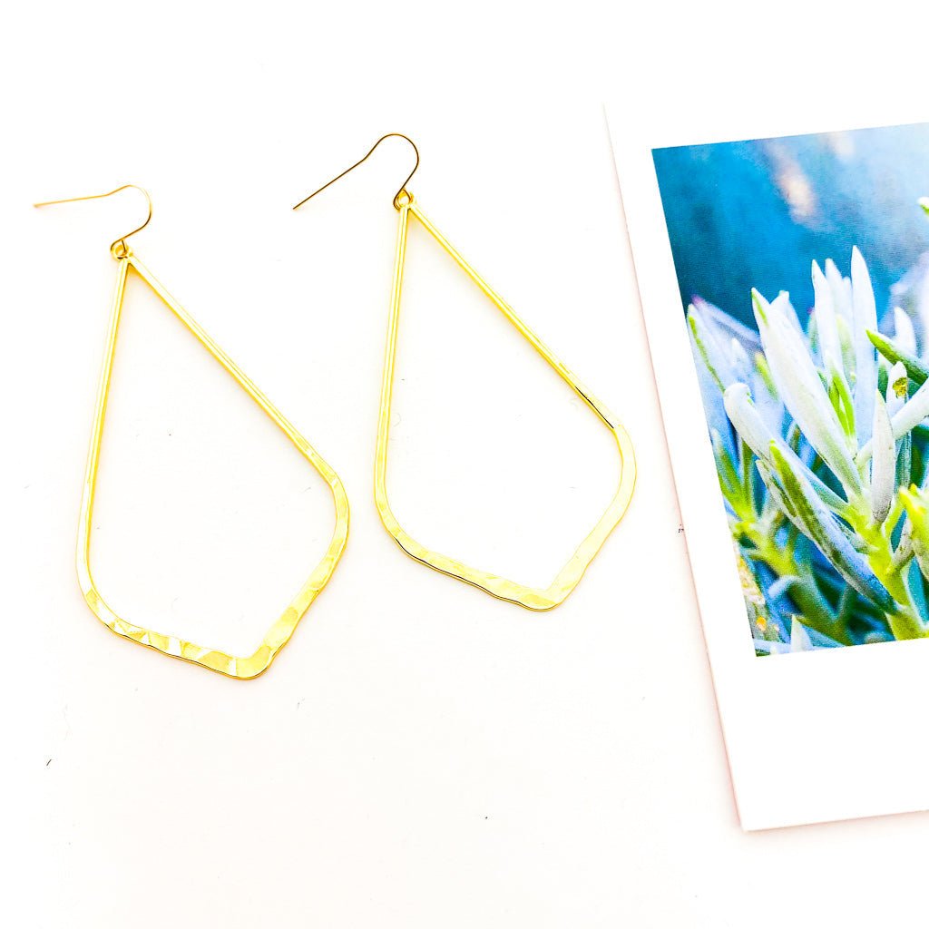 Aria Hammered Drop Earrings - MTT Collective