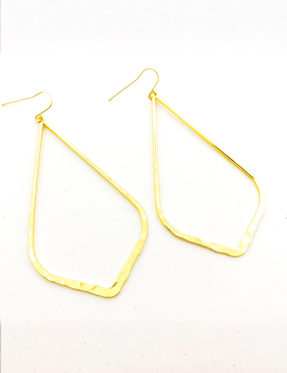 Aria Hammered Drop Earrings - MTT Collective