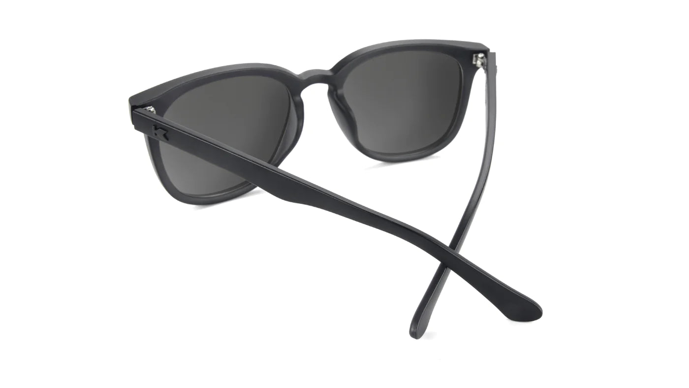 Black on Black Paso Robles Sunglasses - MTT Collective