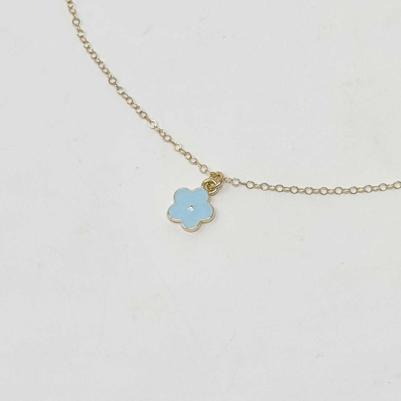 Dainty Spring Flower Necklace | Gold - MTT Collective
