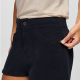 Deja View Short - MTT Collective