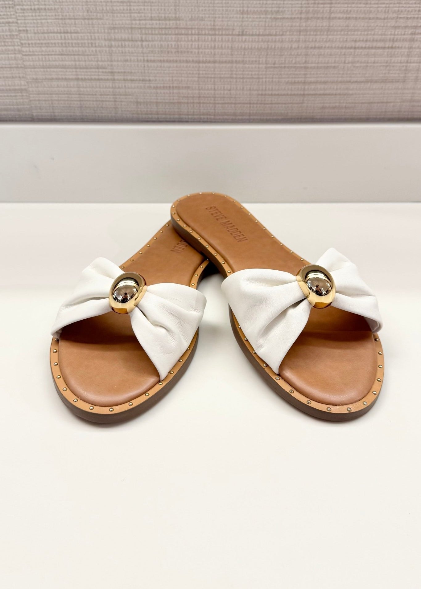 Dipsy White Leather Sandal - MTT Collective