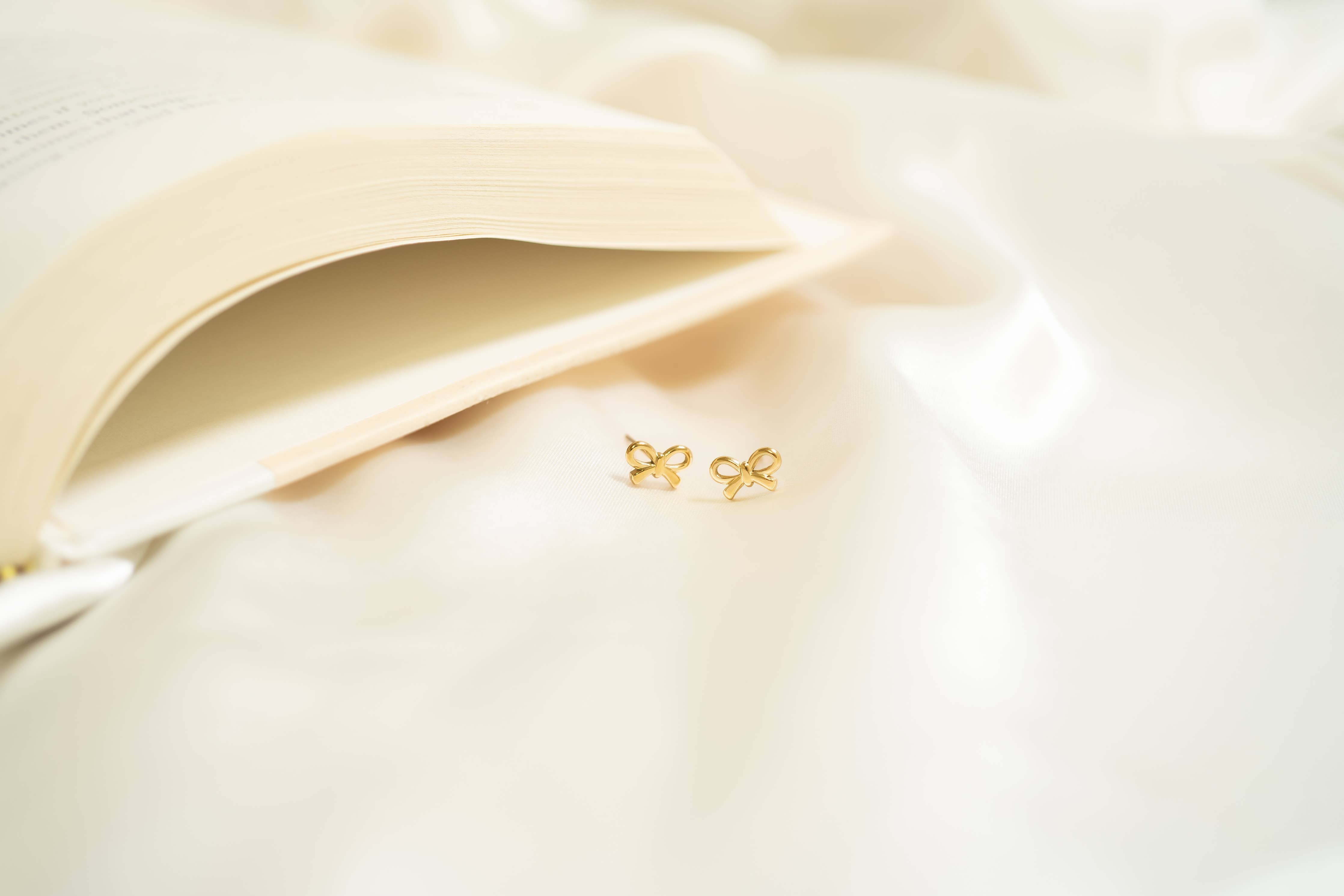 MTT Jewelry - Jewelry - Earrings - Lexie Bow Stud Earrings - MTT Collective