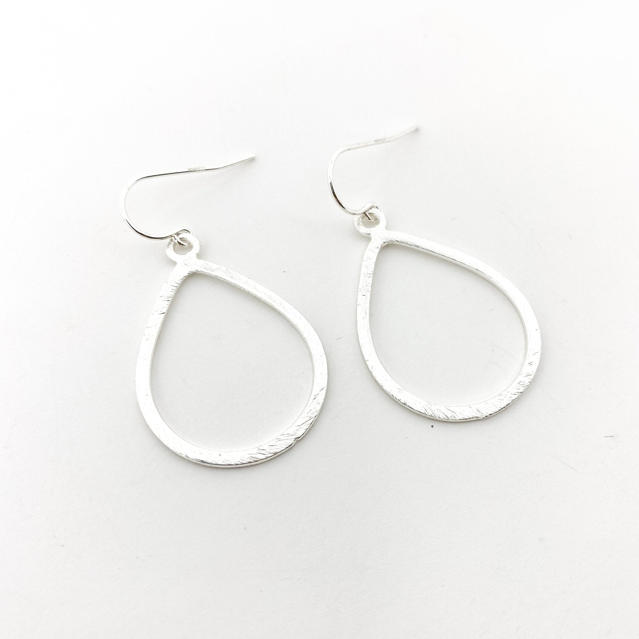Emilia Brushed Open Drop Earrings - MTT Collective