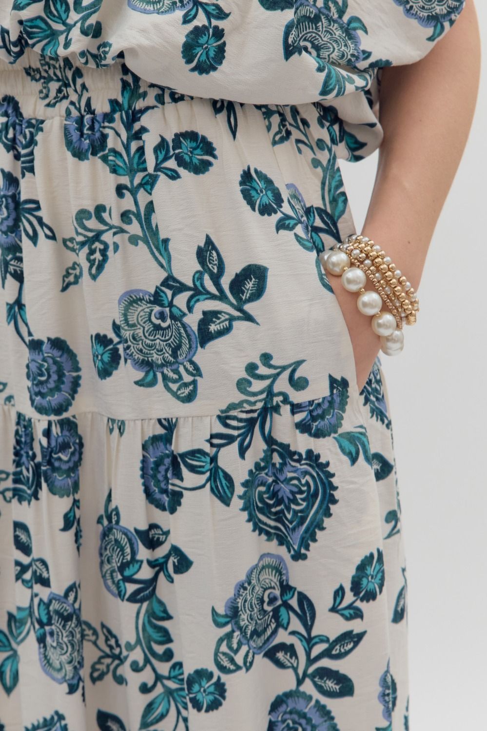 entro - Womens - Bottoms - Skirts - White & Teal Floral Maxi Skirt - MTT Collective