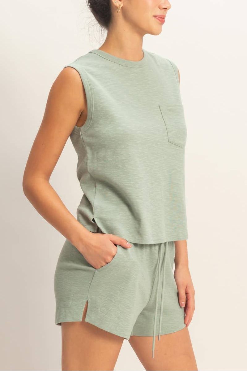 Sleeveless Cotton Pocket Top